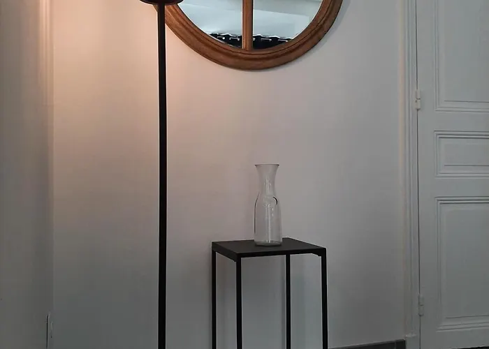 Sweet Apartment In Paris Montmartre